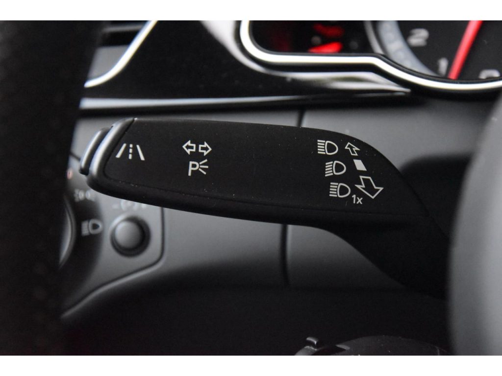 AUDI A5 RS5 Quattro 4.2i V8 FSI - BV S-tronic RS5 COUPE . PHASE 2