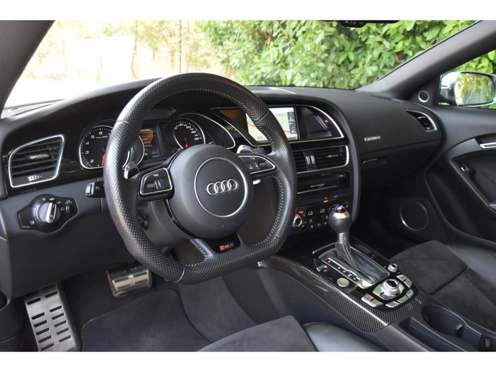 AUDI A5 RS5 Quattro 4.2i V8 FSI - BV S-tronic RS5 COUPE . PHASE 2